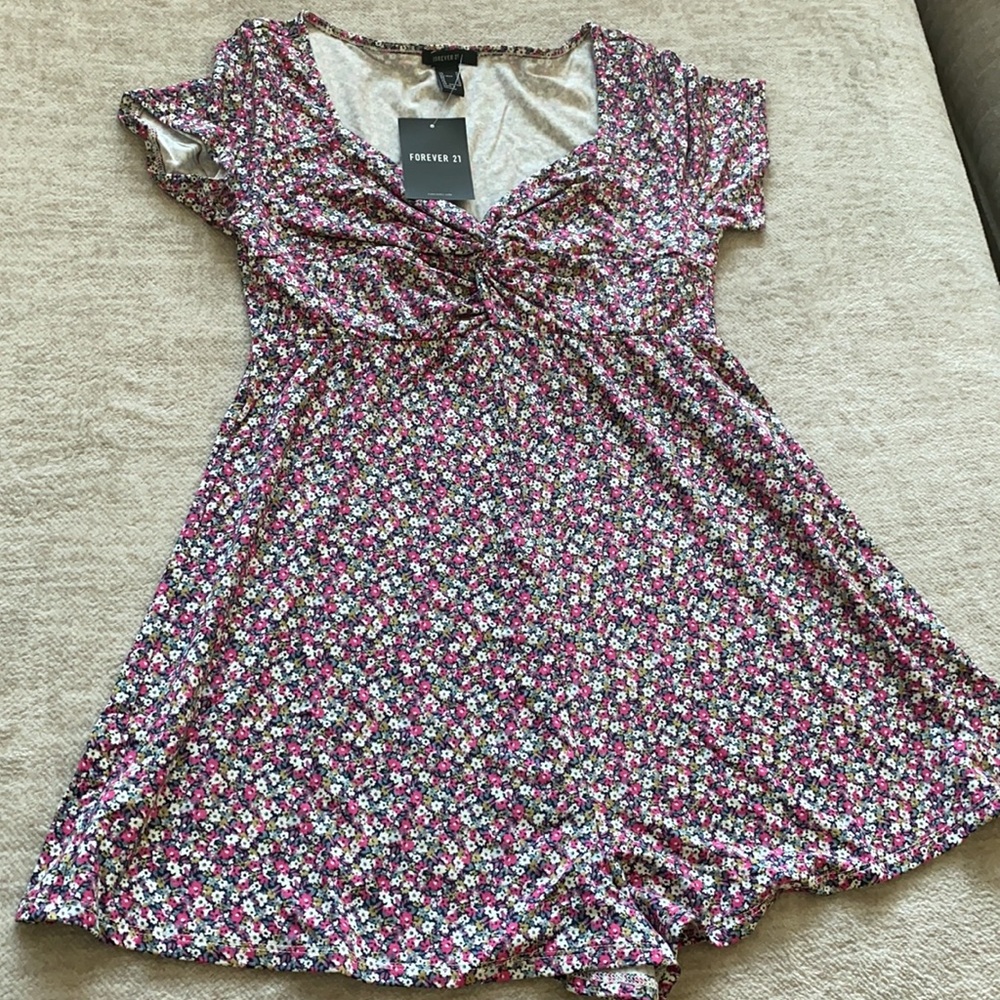 Floral romper - Picture 2 of 7
